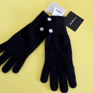 Black cashmere gloves
